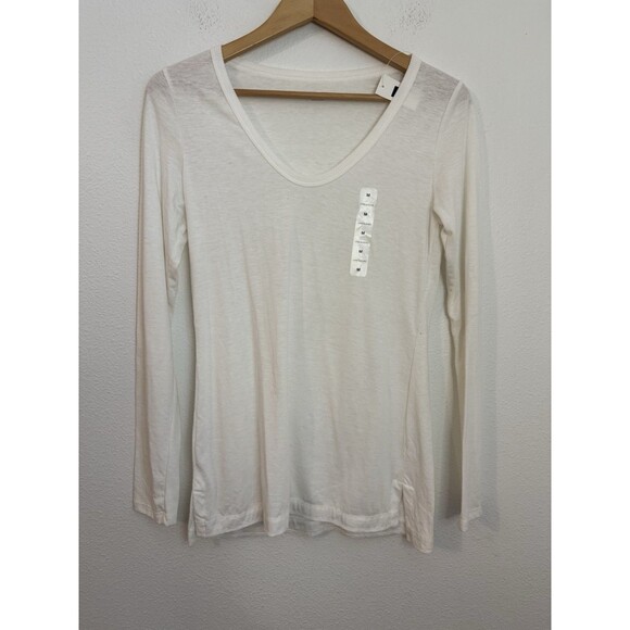 GAP Women’s T-shirt Tee New Blue & White Long Sleeve V Neck Size M Set Of 2 NWT - Picture 1 of 7